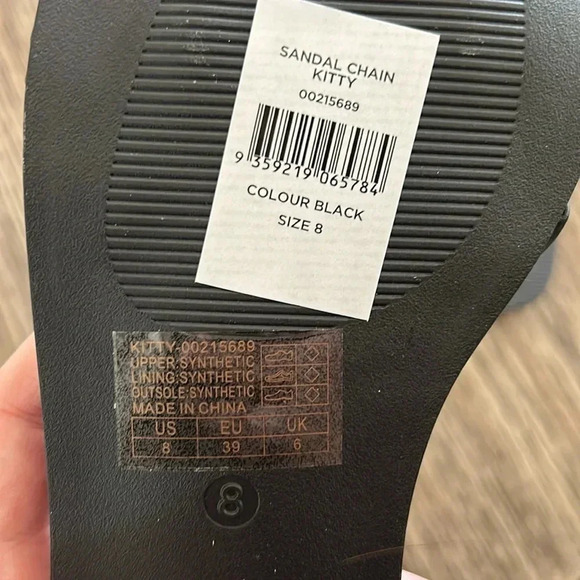 Chain Kitty Sandal - Picture 4 of 6